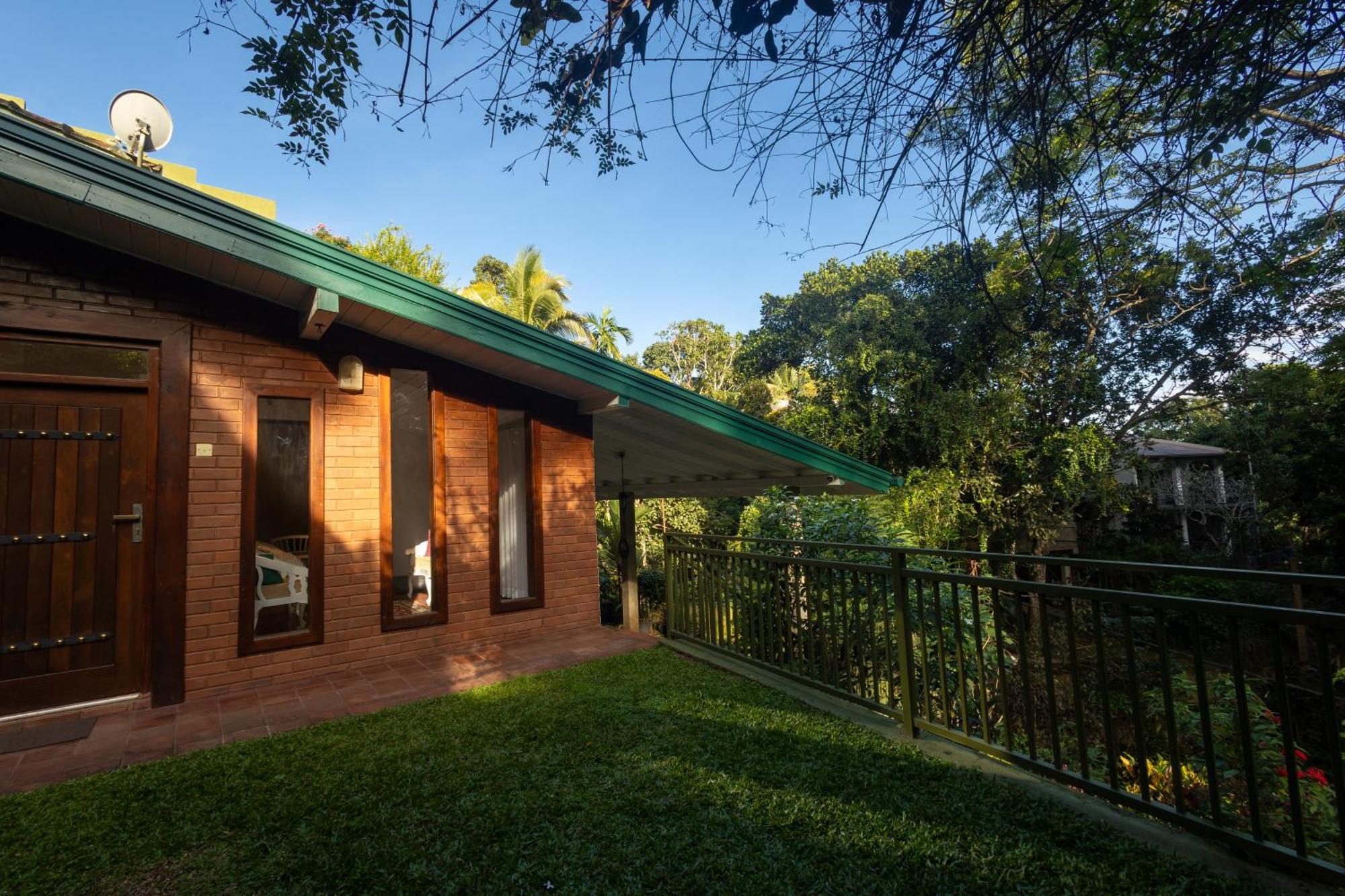 Greenwood Edge Kandy Exteriér fotografie